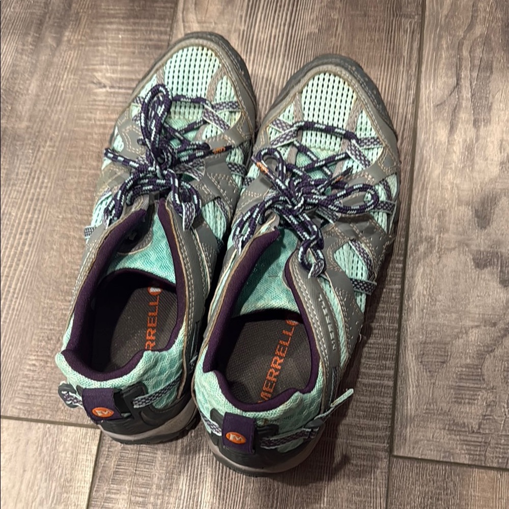 Merrell Women's Aqua and Gray Hiking Shoes